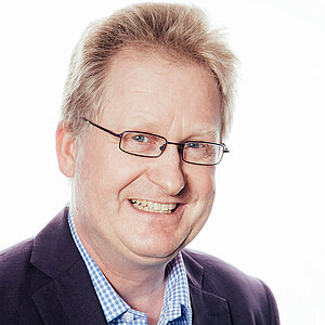 Ingo Claßen - MBA&E Professor